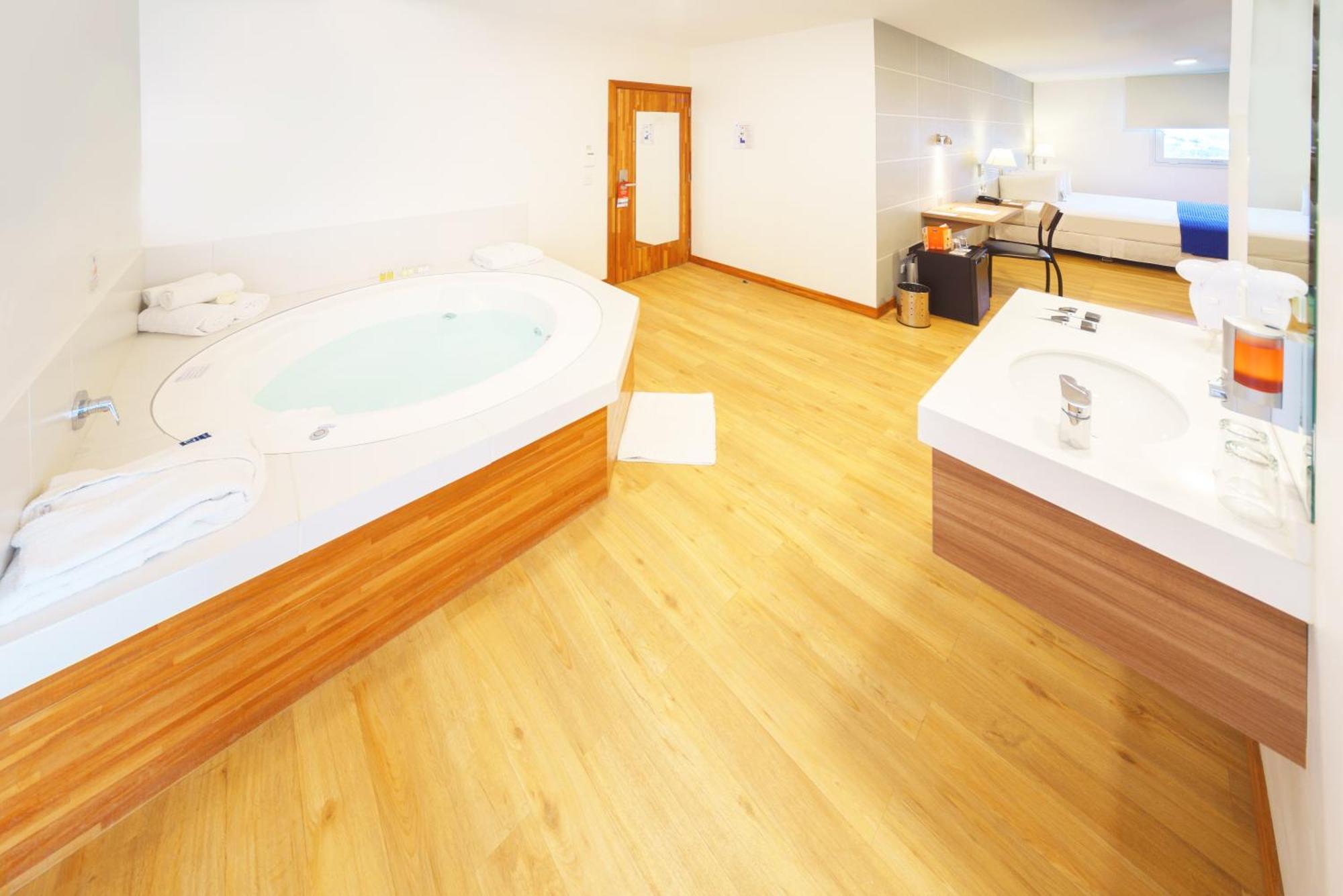 Lp Equipetrol Otel Santa Cruz de La Sierra Dış mekan fotoğraf